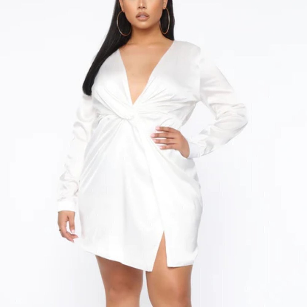 FASHION NOVA SUGAR FREE CREAM SATIN DRESS SIZE 2XL